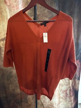 Banana Republic V-Neck Lightweight Sweater